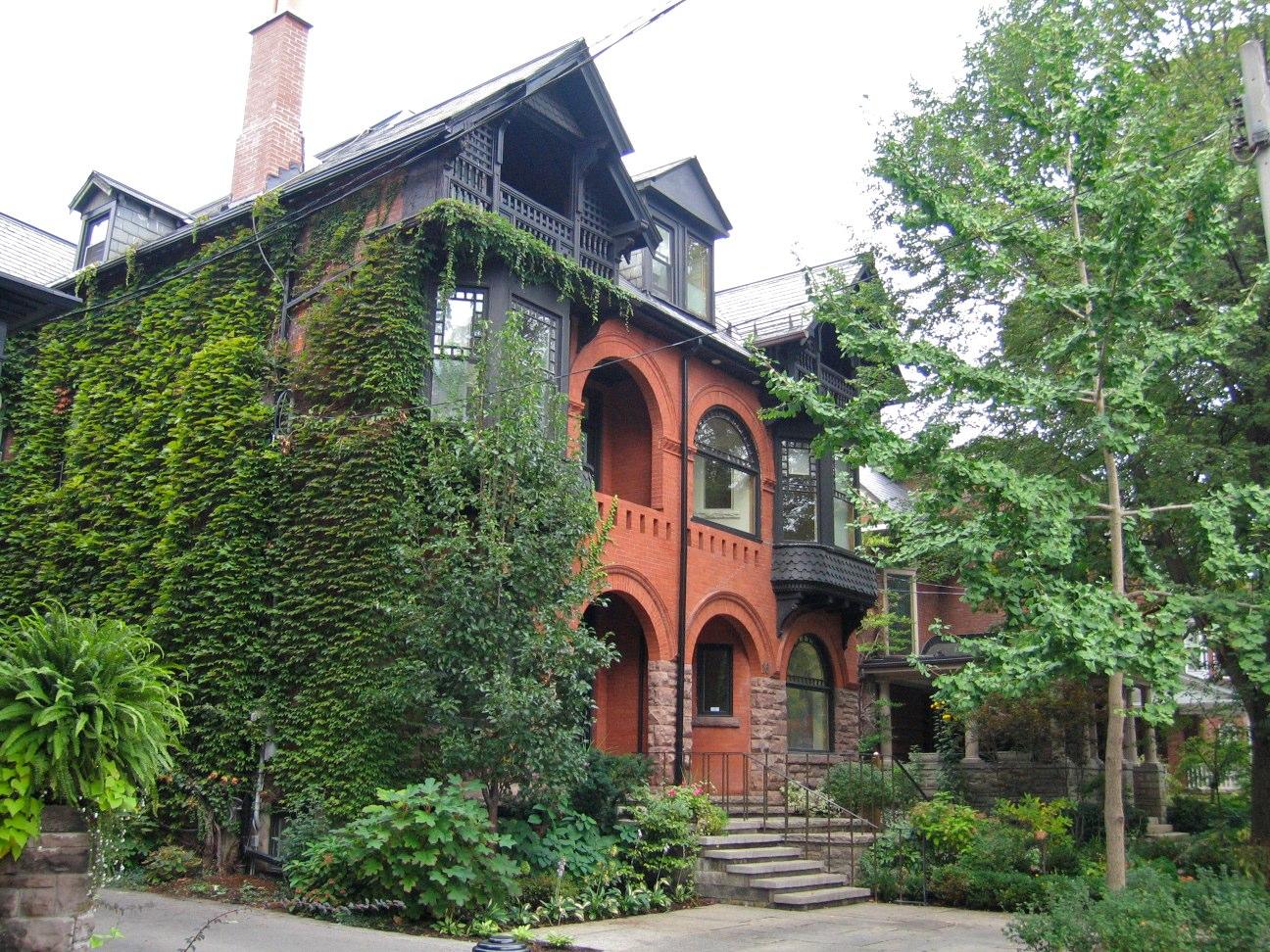Toronto The Annex 7